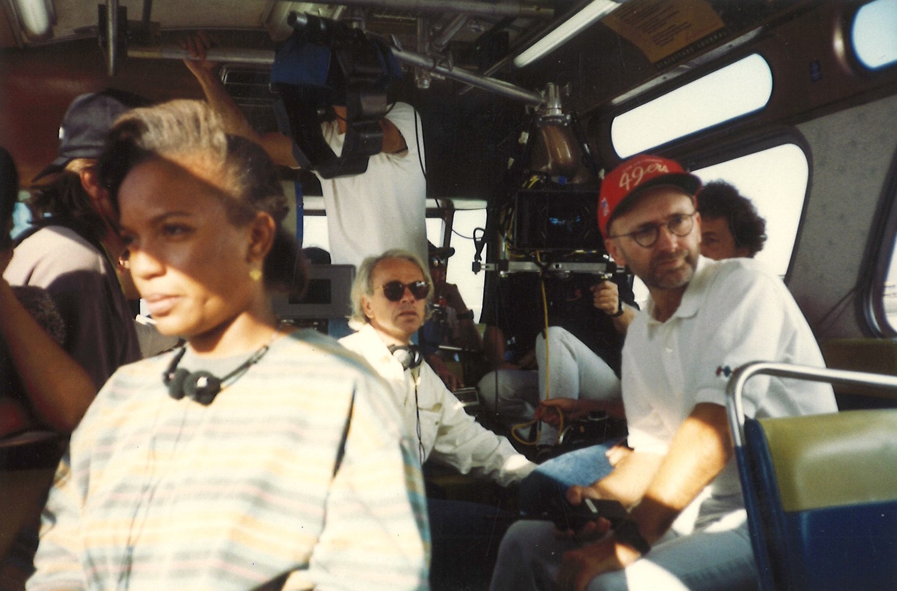 Carmen Williams, Jan de Bont and Ian Bryce on the set of SPEED